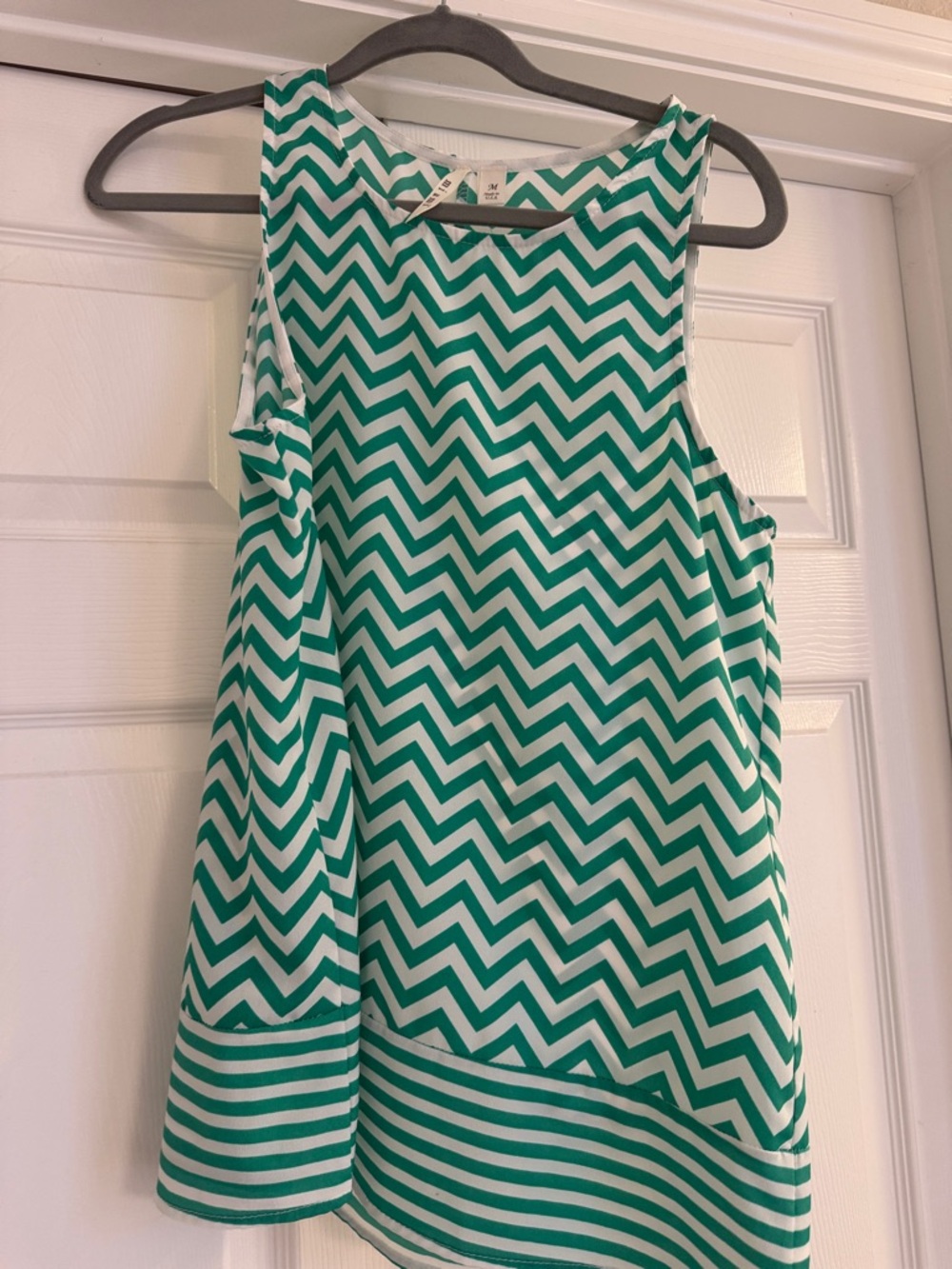 miami Chevron Tank Top in Green & White